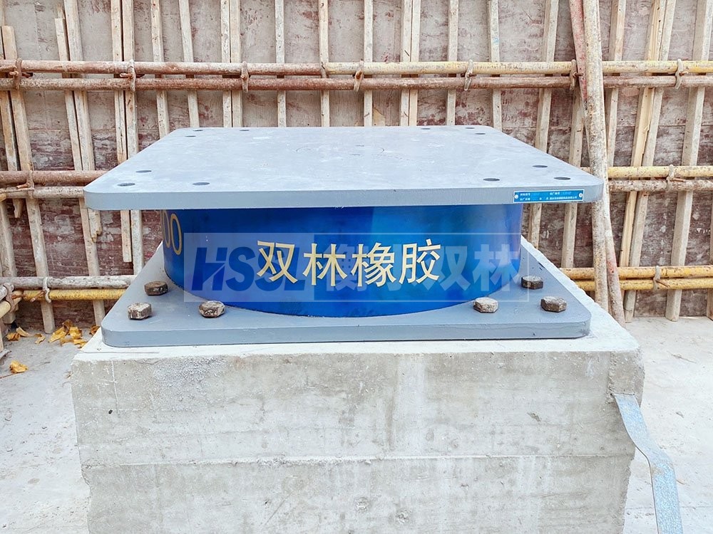 隔震支座LRB700什么价格 HDR1100高阻尼橡胶支座厂家电话 新型隔震支座什么价格